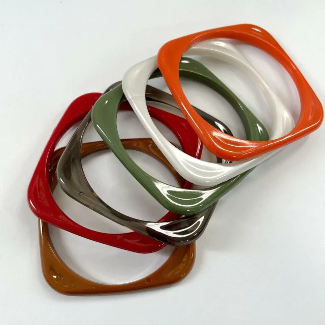 BRACELETE ACRÍLICO COLORS Atacado