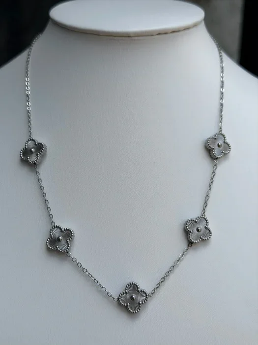 COLAR TREVO AÇO INOXIDÁVEL