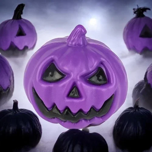 Enfeite Mini Abóbora Roxa Decorativa De Halloween 8,5cm x 9cm Atacado para Revenda